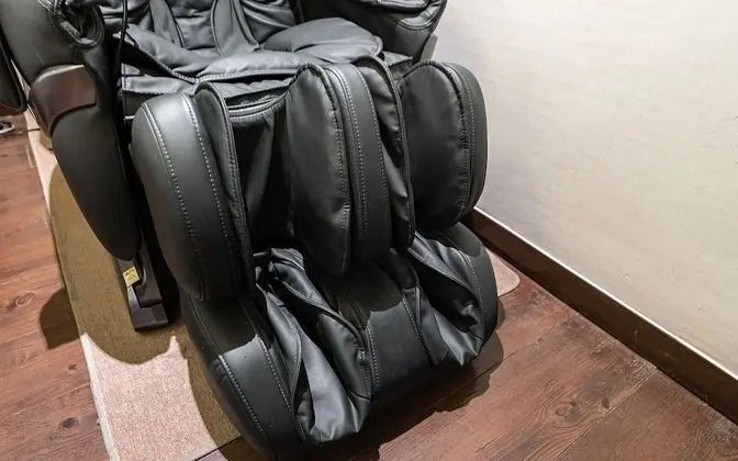 Oda (Semi-Suite Room (massage chair))
