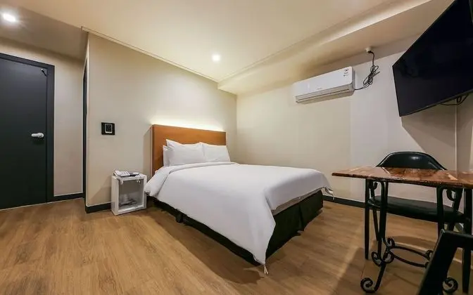 Oda (Gaming room (Netflix available RTX 30)