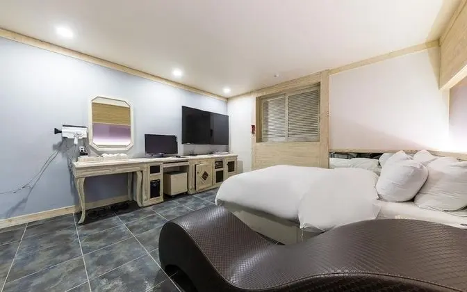 Oda (Semi Special Room Love Chair Sofa (Ne)