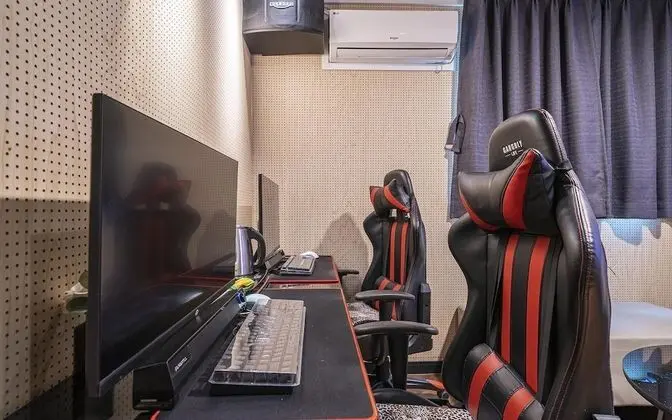 Oda (Suite with Karaoke 2PC (BreakfastCoup)