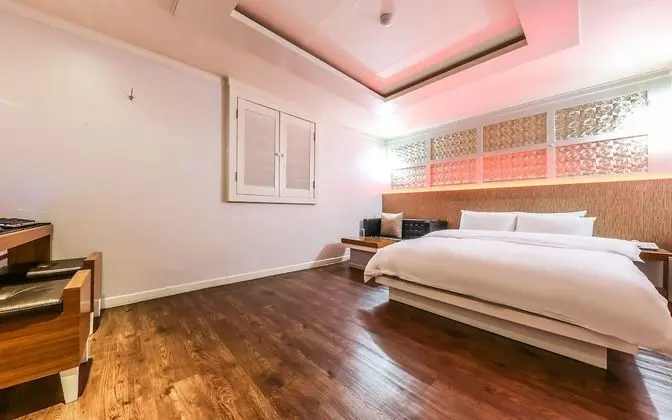 Oda (Special room (No-Hard Couple PC))