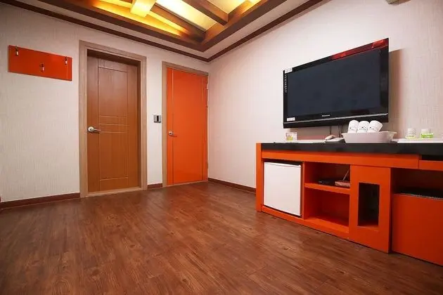 Oda (Ondol (air purifier))