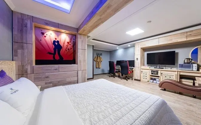 Oda (Special room (Love sofa/PUBG availabl)