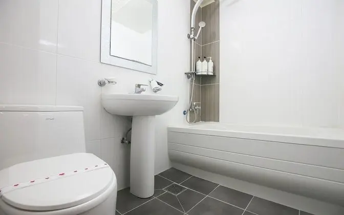 Oda (Modern (Netflix available))