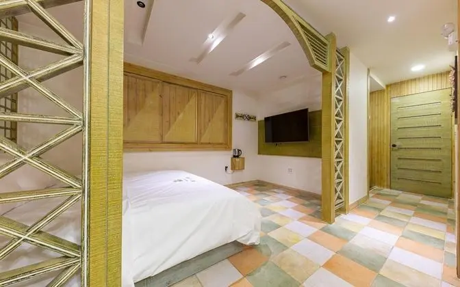 Oda (Special room (massage machine couple )