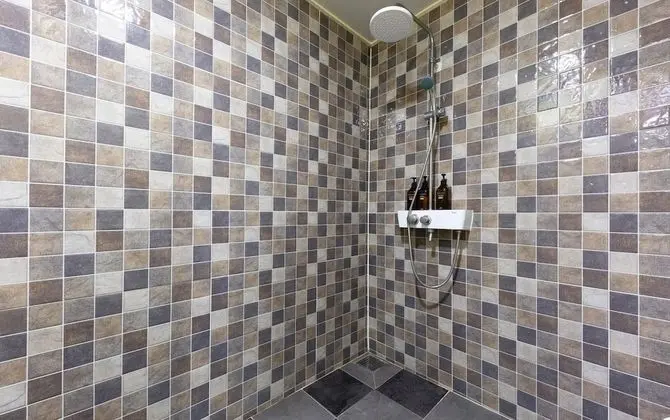 Oda (Special room (massage machine couple )