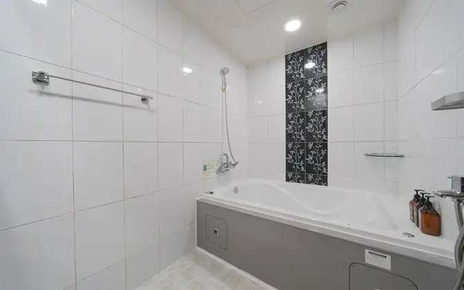 Oda (Premium (No-hard 2PC couples spa cann)