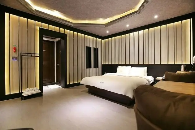 Oda (Special (No-hard 2PC couple spa can b)