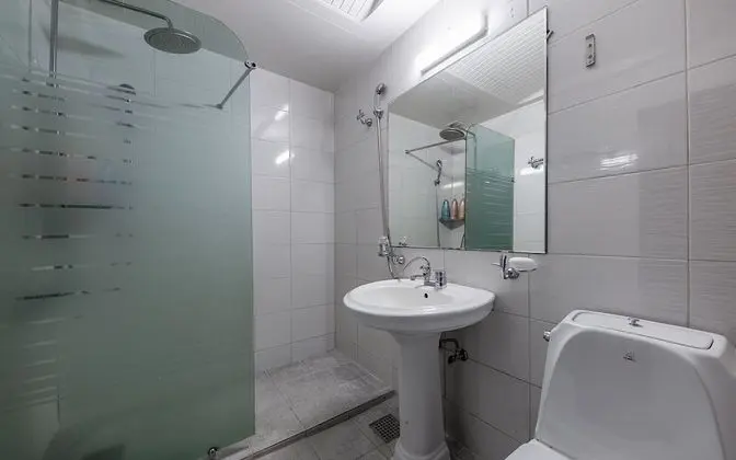 Oda (General Twin (Netflix available in so)