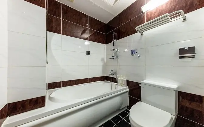 Oda (Standard non-smoking room (Netflix av)