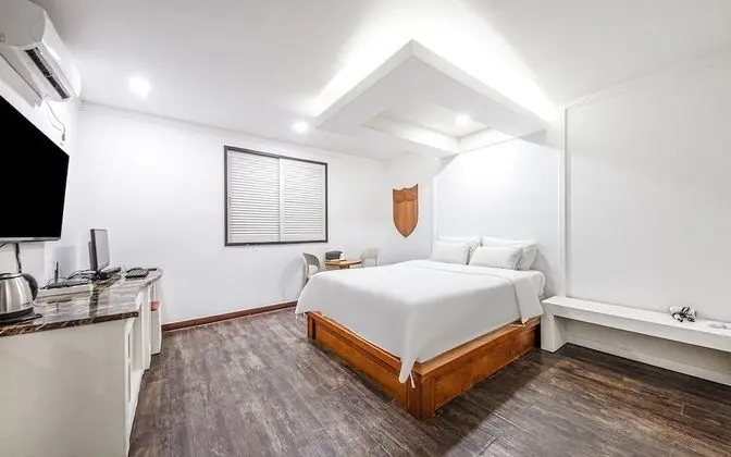 Oda (Standard non-smoking room (Netflix av)