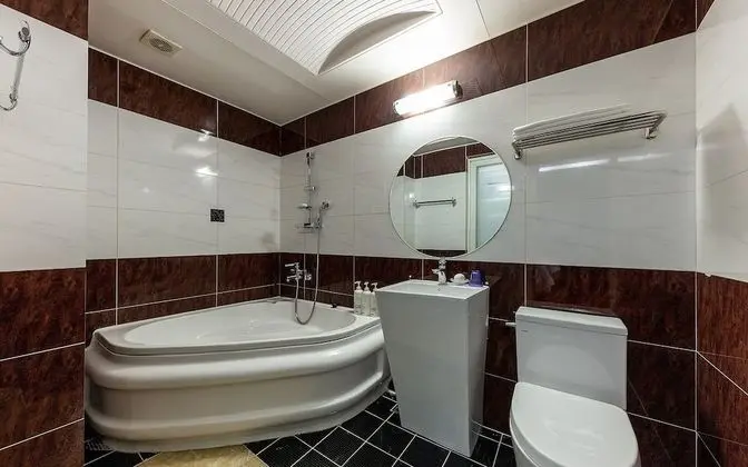 Oda (Standard (time sale Netflix available)