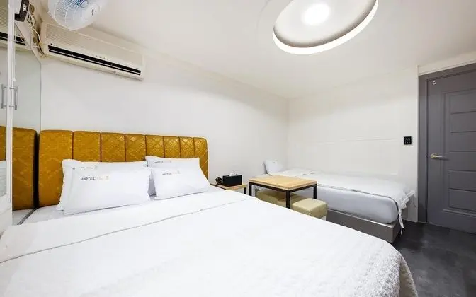 Oda (Twin (Netflix available pc air purifi)