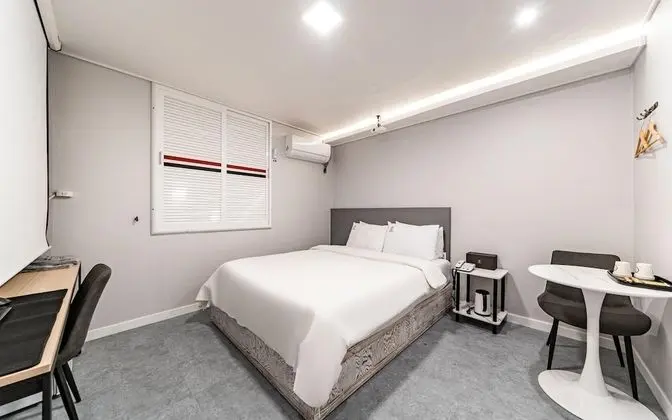 Oda (Cinema heaven (Netflix available beam)