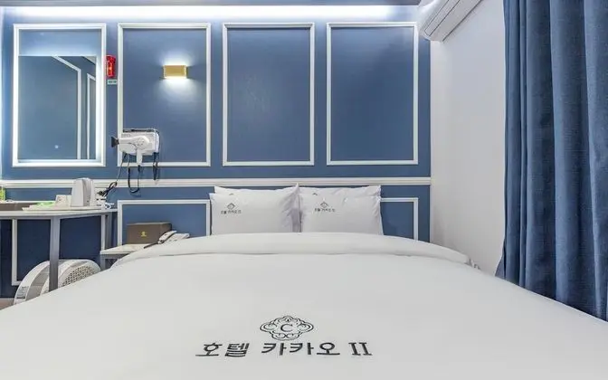 Oda (Deluxe B (bag 1PC Netflix YouTube vie)