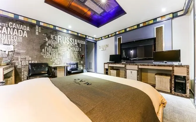 Oda (Special Room - Annex Building (Netfli)