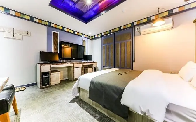 Oda (Special Room - Annex Building (Netfli)