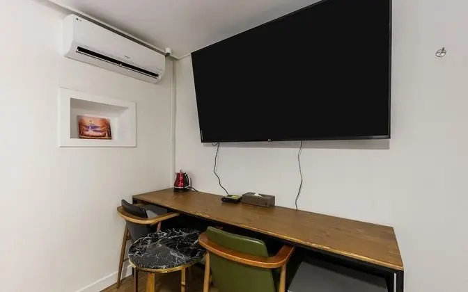 Oda (VIP Twin Room (Queen Super Single Bed)