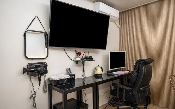 Oda (Comfort Room(LG styler Netflix High s)