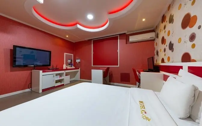 Oda (Standard-OTT service(Netflix))