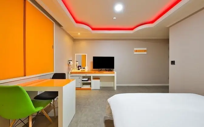 Oda (Standard-OTT service(Netflix))