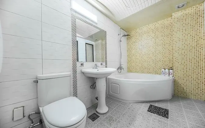 Oda (Game 1PC (Netflix available LOL avail)