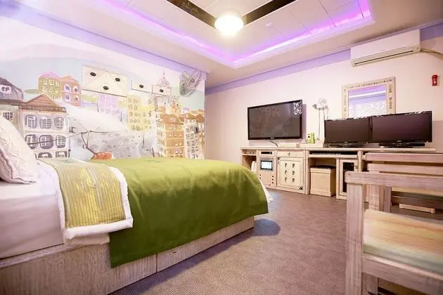 Oda (Massage chair couple PC-A (magic chai)