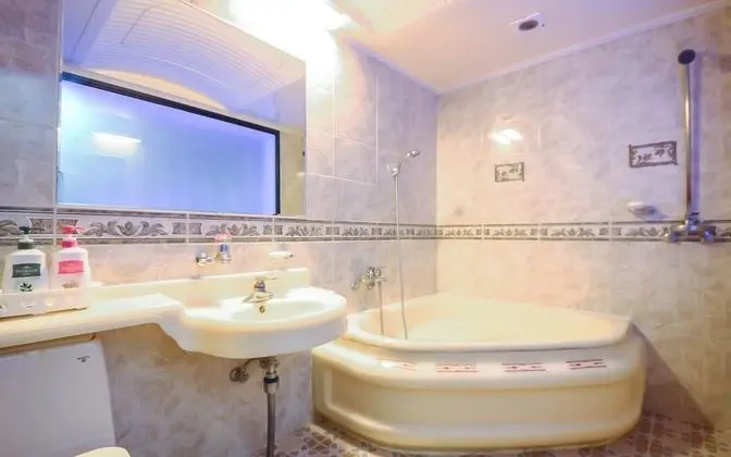 Oda (Room (Netflix Available))