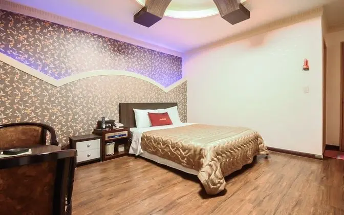 Oda (Room (Netflix Available))