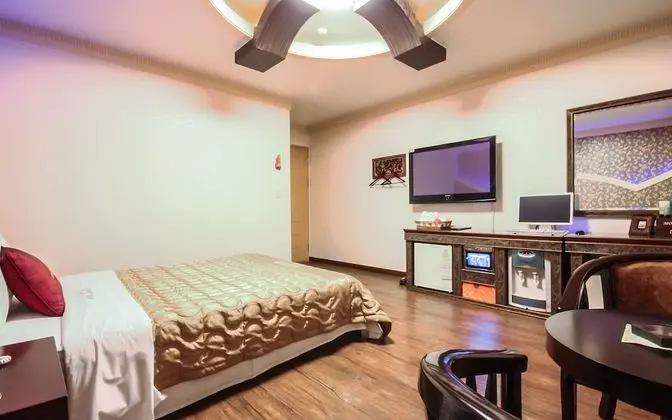 Oda (Room (Netflix Available))