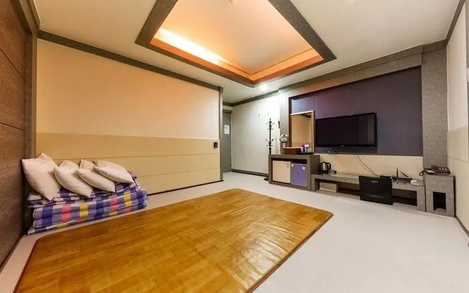 Oda (Korean-style room (hot spring water a)