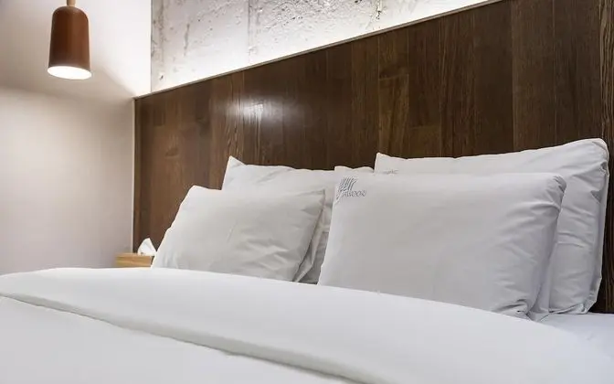 Oda (Body Friend Room (Netflix available))