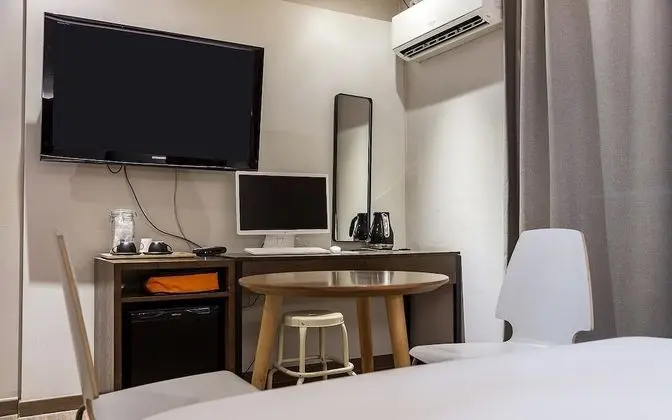 Oda (Body Friend Room (Netflix available))