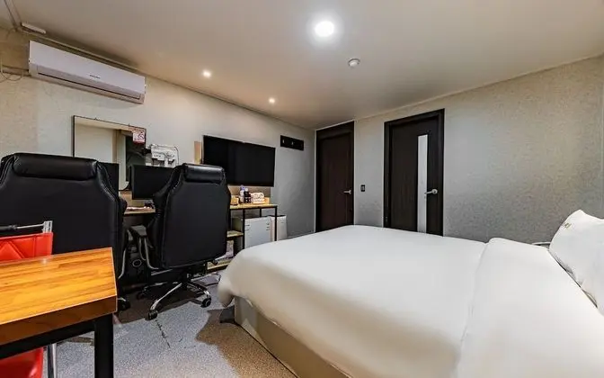 Oda (PC Hotel Building B - Couple PC (Over)