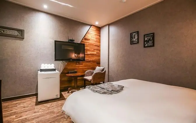 Oda (Special couple PC (Netflix high-end P)