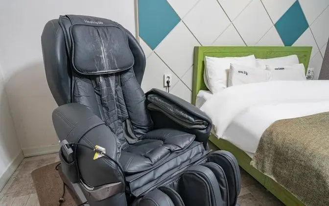 Oda (Semi-special room (65 inch TV single )