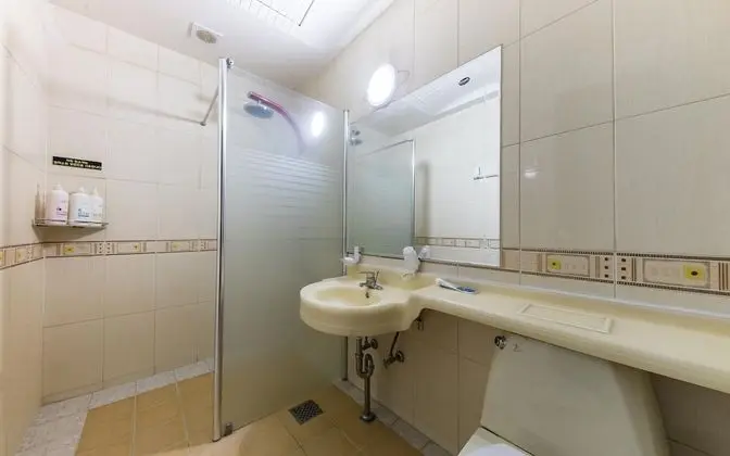 Oda (Standard Room A (Netflix Available Sp)