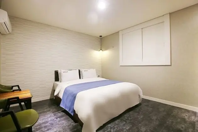 Oda (Deluxe (Netflix available))