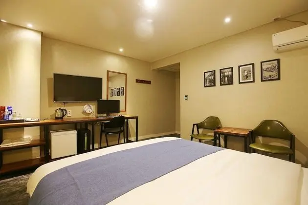 Oda (Deluxe (Netflix available))