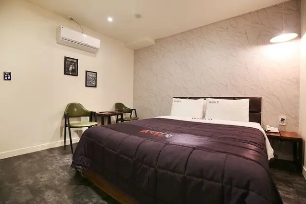 Oda (Non-smoking room (Netflix available))