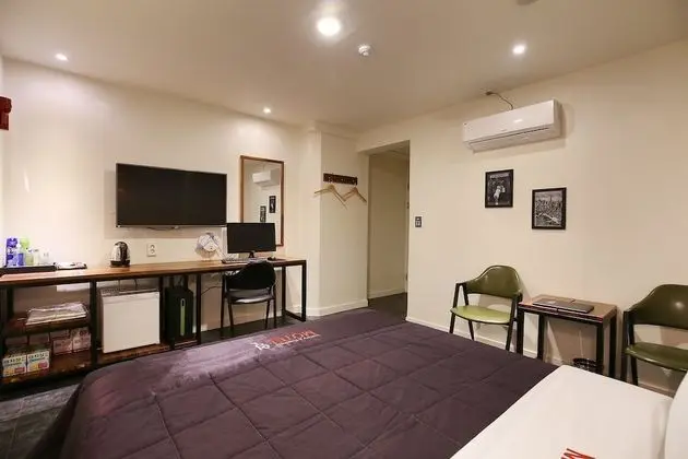 Oda (Non-smoking room (Netflix available))