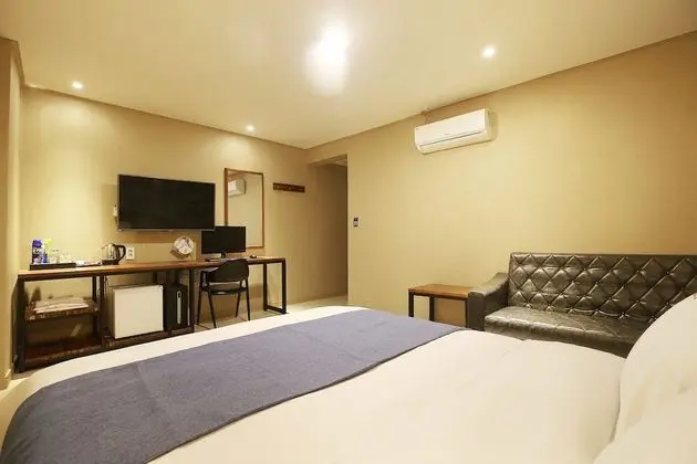 Oda (Special Room (Netflix))