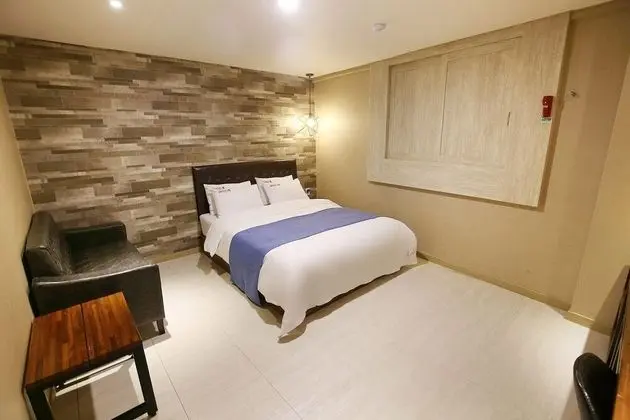 Oda (Special Room (Netflix))