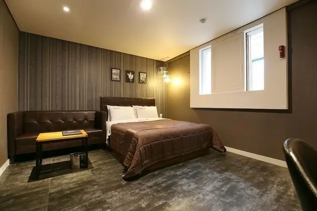 Oda (Special Room (Netflix))