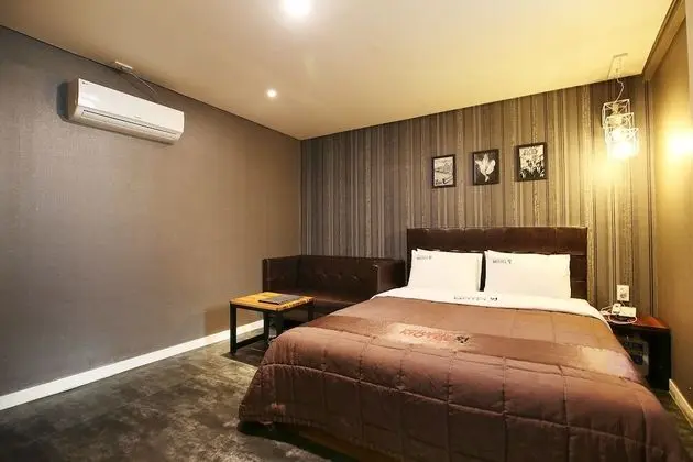 Oda (Special Room (Netflix))