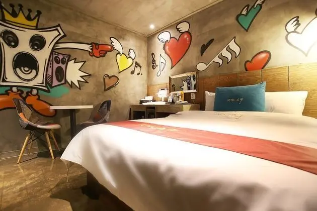 Oda (Standard (Netflix))