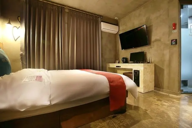 Oda (Standard (Netflix))