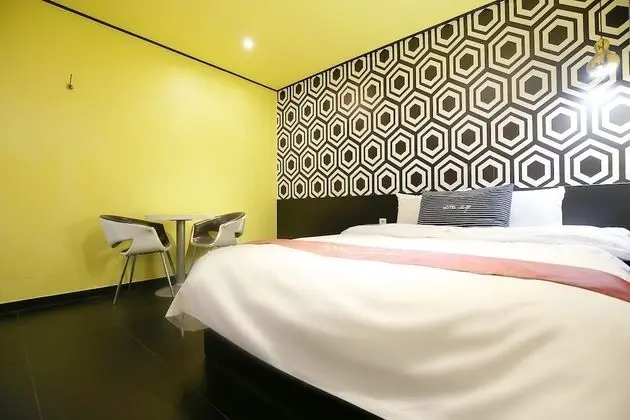 Oda (Standard (Netflix))