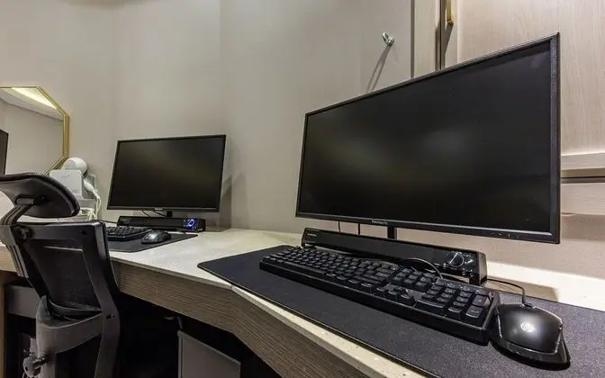 Oda (Our Secret Place (Netflix Available T)