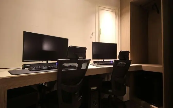 Oda (Our Secret Place (Netflix Available T)